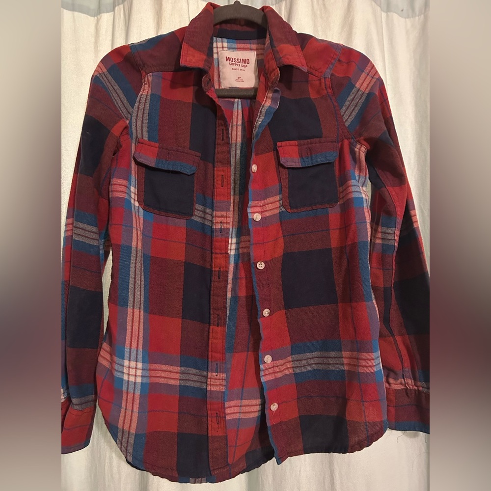 Mossimo small red white and blue flannel